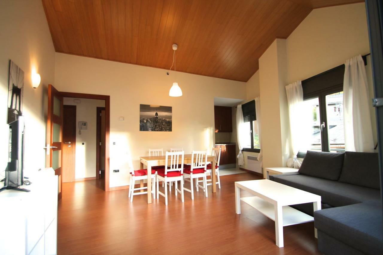 Apartament Prat Del Tirader, Atico En Encamp, Zona Grandvalira